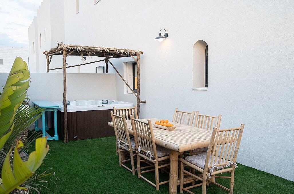 אלה סאן - וילה שקמה - וילה עם ג'קוזי ספא