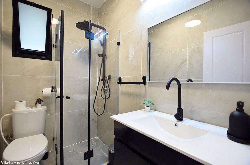 אביטן ריזורט - וילה עם חדר רחצה