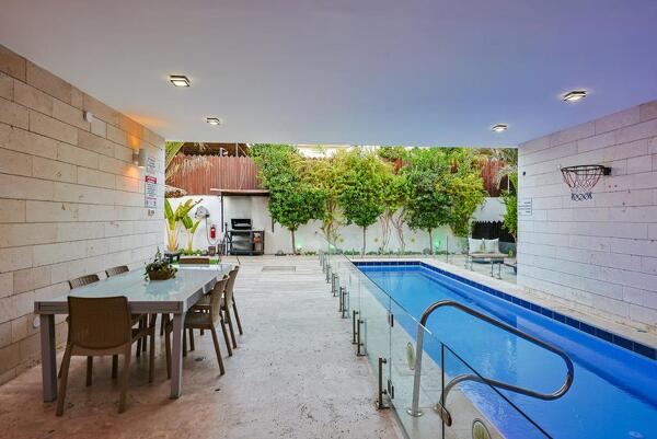 אלה סאן אילת