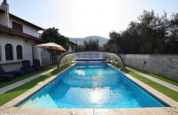 אחוזת קסם במושבה