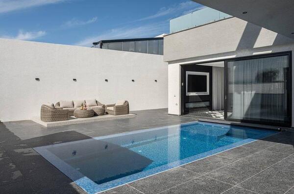 וילה אריא סינמה